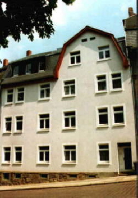 Mehrfamilienhaus