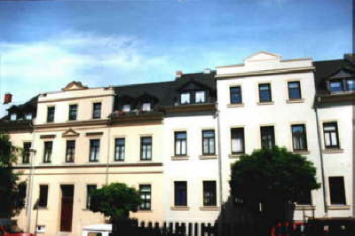 Mehrfamilienh�user